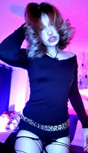 zoelight18 lol🟪🟪 Εικόνα 7