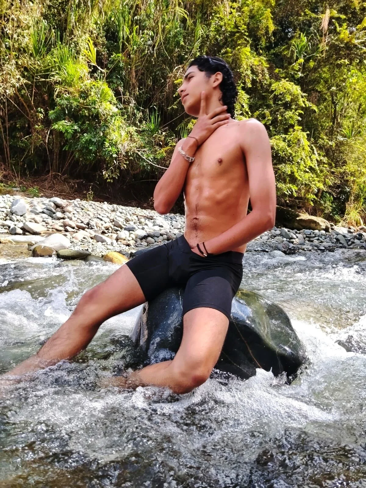 Трендове зображення  4673 Twink_Dennis