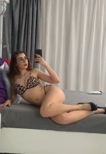 KimJada Public slika 5