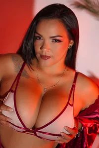 VenusWild_ Red vibes only ♥ Pic 2