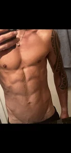 uncut1517 Public Pic 4