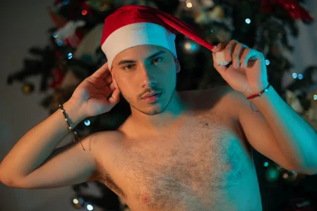 Axel_grey_ Merry christmas 🎄🤶 Foto 2