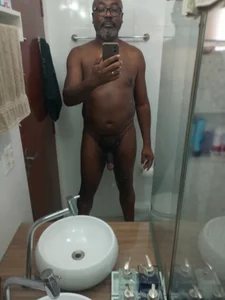 Bigmaumau54: Public ( 6 фото)