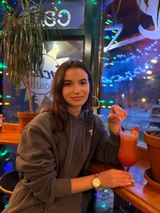 BelovedAlice Public Pic 3