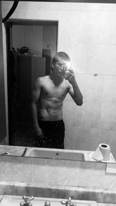 Maximo_30 Public - {count, plural, one {תמונה אחת} two {שתי תמונות} many {# תמונות} other {# תמונות}}