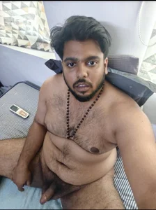 Horny me od Cute_Big_Hairy_Bear  snímek