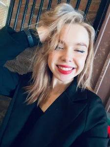 GlitchyDolly Business Woman Pic 6