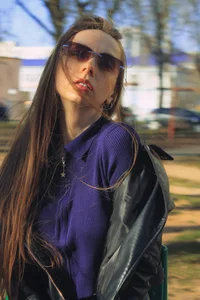 AdrianaScott Public Foto 3