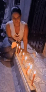 Anthonela_Queen HAPPY MY LOVES Foto 4