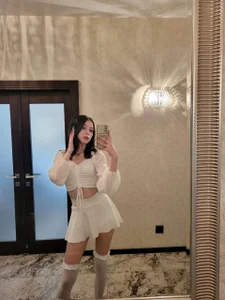 EleneBrach Public Pic 5