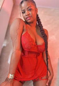 ValerieBlakee beautiful lingerie Foto 2