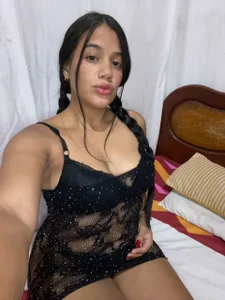 SofixxZ's XXX Nude Photo 1