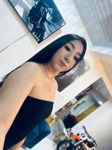 galafiori's XXX Nude Photo 3