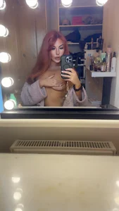 EmberreigneditのPublicの 9枚の写真