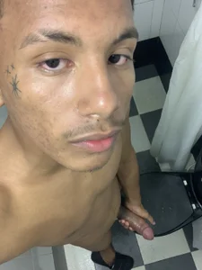 alex_hot23_ Public  6. fénykép