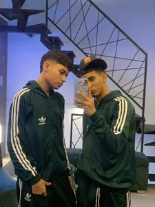 Public de HORNY_PRETTY  3 photos