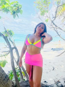 ari_amisi Public صورة واحدة|ari_amisi Public صورتان|ari_amisi Public  5 صور|ari_amisi Public  5 صورة