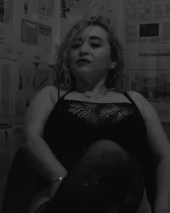 Saray_soto Black & White! Hình 3