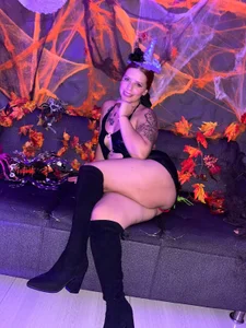 Roxy_Medina halloween Gambar 6