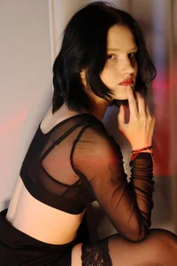 RowenMoon Fatal Elegance Poză 8