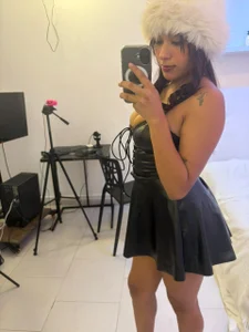 Alessia_Copper1 Sensual Vibes Pic
