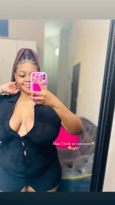 Yung-Missy Public Pic 3