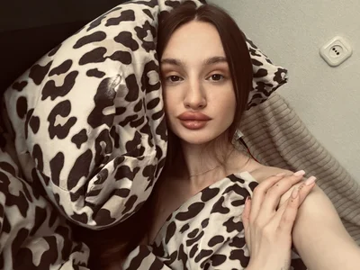 𝒔𝒆𝒍𝒇𝒊𝒆 🤍 od miiss__lulu  6 snímek