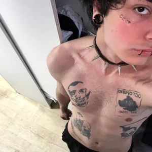 Public de YoungHeartbroker  4 Imagens