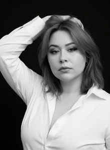 black and white od maddy_Bloomm  4 snímek