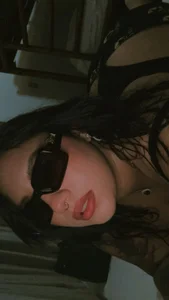 elizavenus A day to enjoy 🌞🍑 slika