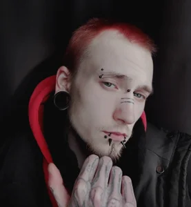 M_transguy Without a wig and makeup. (2) Pic