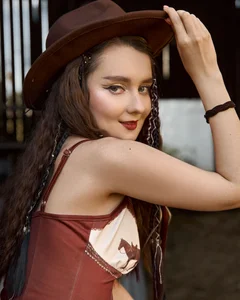 CloudGrace Cowgirl Fotka 3