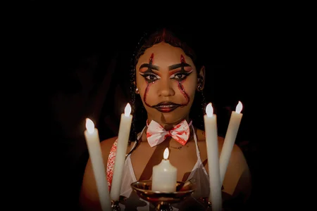 SkylerBloomm Halloween girl 😈 Foto 2