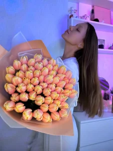 AliceBrayan Looking forward to spring!🌺🍓😍 Foto 9