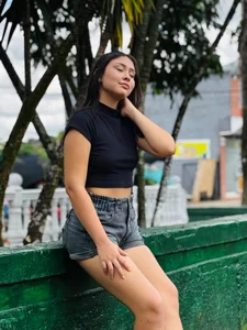 Bella_Miia Natural beauty 💚 Pic 5