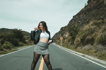 AmbarClarck on top of the mountain Immagine  5