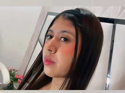 _aurora18_: When you look at me, a storm of desire breaks out in my heart🍒🫦❤️‍🔥🔥 ( фото)