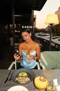 Klara_Tenli Public Bilde