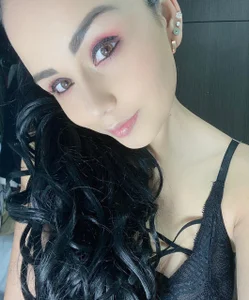 marianalopez2 Public Pic 3