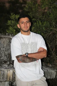 nico_rivera 🤎 Foto