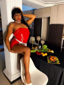 IsabellaDarrell_ts thanksgiving Immagine  5