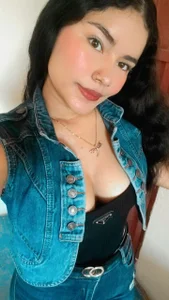 kiiraa_ Public Pic 2