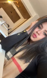 Valery_Cortez__ Public Immagine  4