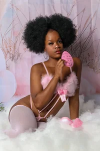 kata_hazel 🐰 Bad bunny looking for mischief  5. fénykép