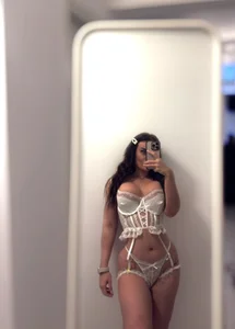 AlexaLust_ Public صورة واحدة|AlexaLust_ Public صورتان|AlexaLust_ Public  صور|AlexaLust_ Public  صورة