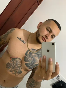 Bellahot387: ♥♥♥ ( 4 фото)