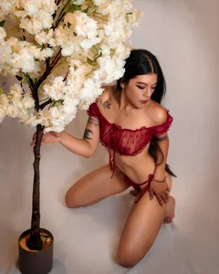 Lanadelrey_1 Red Lingerie 💖 Immagine  5