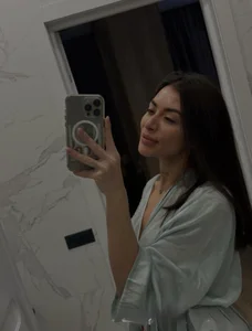 LunaaDesire Public Pic