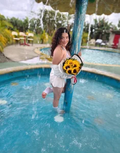 eva_rosse69 Caught by nature ☀️🍃🌷 Pic 4