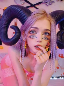 my sexy halloween! some free pics for you! you can buy the rest in the next album de Misamane Foto 2